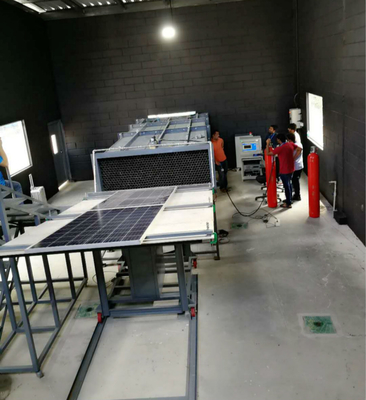 Macchina di prova di fiamma intermittente per l'edilizia fotovoltaica integrata ASTM E 108