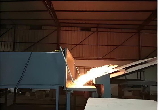 Materiale di copertura Performance di resistenza al fuoco Performance di prova di ritardante di fiamma per celle fotovoltaiche