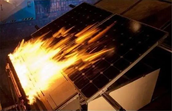 UL790 Apparecchiature di prova di laboratorio per prove di incendio di rivestimenti per tetti Macchina per prove di infiammabilità per pannelli fotovoltaici