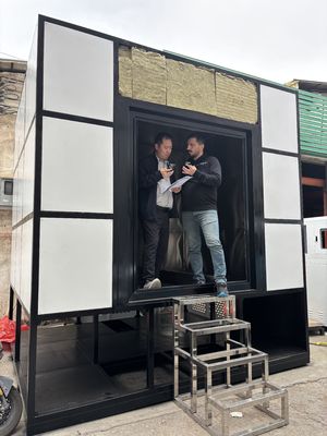 Macchina di prova di isolatori compositi da 2 kW con supporto di reingegneria software personalizzato