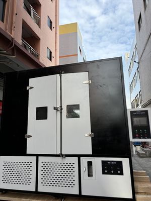 Macchina per la prova della resistenza ai raggi UV e ai graffi