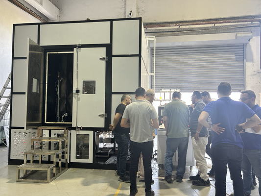 Isolatori macchina di prova di laboratorio attrezzatura di prova multistress 5000h tester IEC 62730-2024