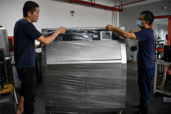 Camera di prova ambientale per test di invecchiamento accelerato UV ISO 4892-3